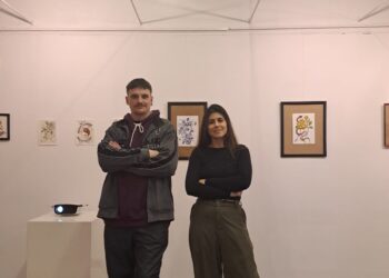 Noche de arte y música en Editorial Caravana: una invitación a dibujar e improvisar entre amigos