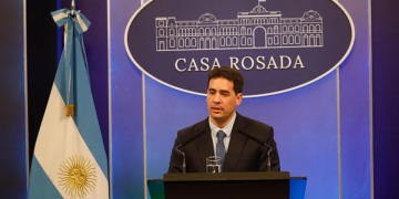 Debate económico: el economista Adrián Ravier descartó la existencia de una crisis y cuestionó el «mito» sobre la destrucción de empleo