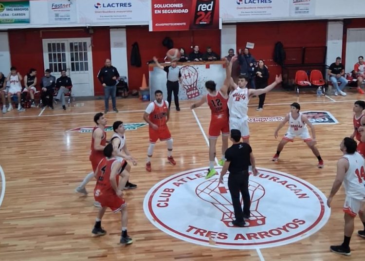 Alumni de Orense quedó como único invicto del Oficial de Básquet
