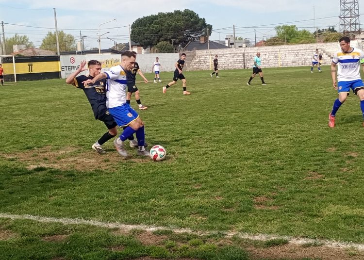 El Nacional venció a Echegoyen por 2 a 0 en el adelanto de la fecha de primera