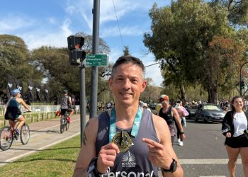 Augusto Ricci completó con éxito la Maratón de Buenos Aires
