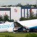 Tragedia aérea en Florida: un avión de carga se salió de pista y se estrelló en el Aeropuerto Internacional de Miami
