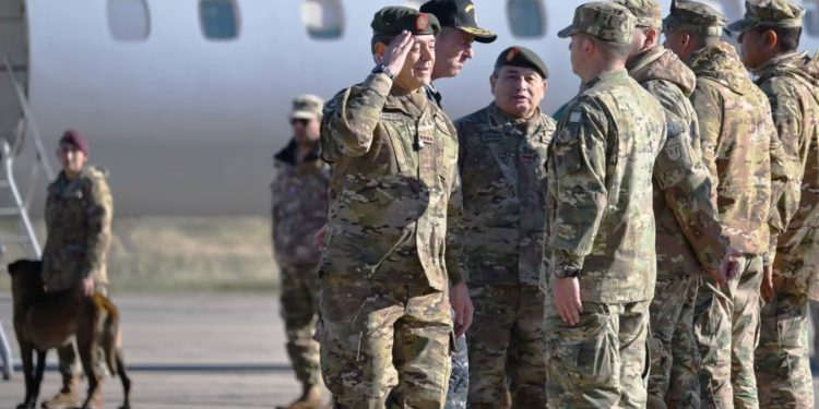 El ministro de defensa buscó bajar la tensión con el Reino Unido: el reclamo por Malvinas es por vía diplomática y pacífica