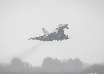 Escalada diplomática y despliegue militar: el Reino Unido renovará sus aviones de caza en las Islas Malvinas