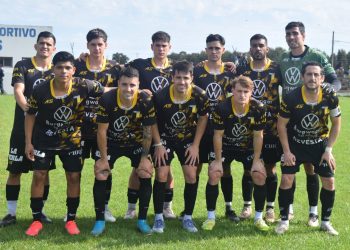 Olimpo festejó en Indio Rico con un gol agónico y mantiene la diferencia