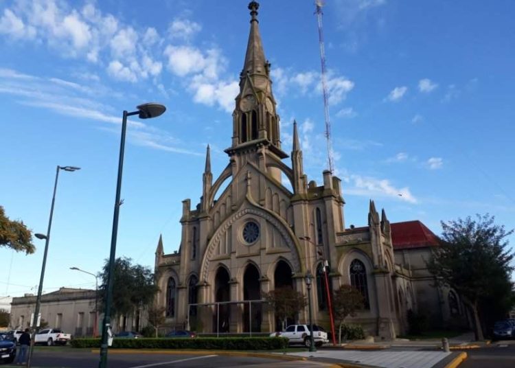 Almuerzo solidario de la Parroquia Nuestra Señora del Carmen