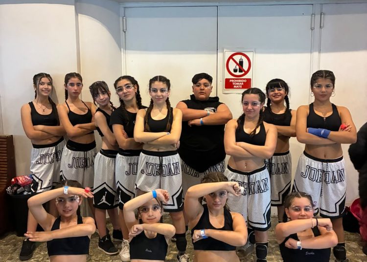 Brillo e impacto en Bahía Blanca: la academia Ritmo Vivo de Colegiales clasificó a las Finales Mundiales en Córdoba