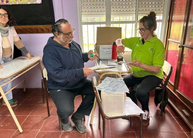 «La magia de París»: el pacto pragmático del Gobierno con los gobernadores para sepultar las PASO