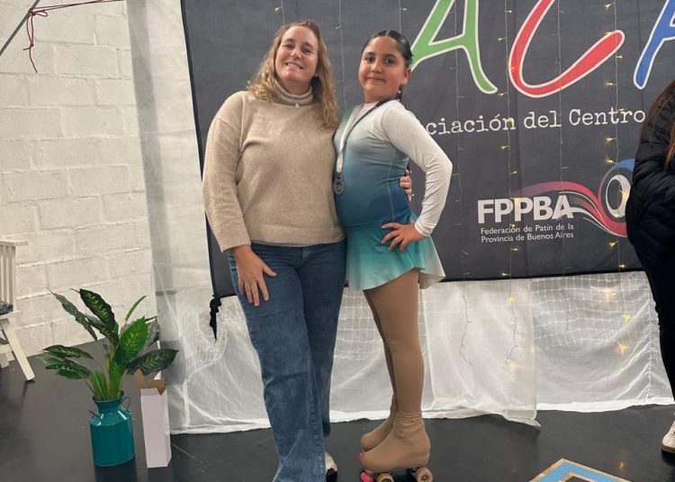 Patinadoras de Villa del Parque cerraron el año regional con grandes resultados