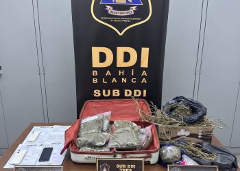 Despliegan un megaoperativo policial en Tres Arroyos por un hurto e incautan más de 3 kilos de marihuana