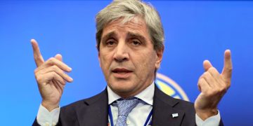 «La magia de París»: el pacto pragmático del Gobierno con los gobernadores para sepultar las PASO