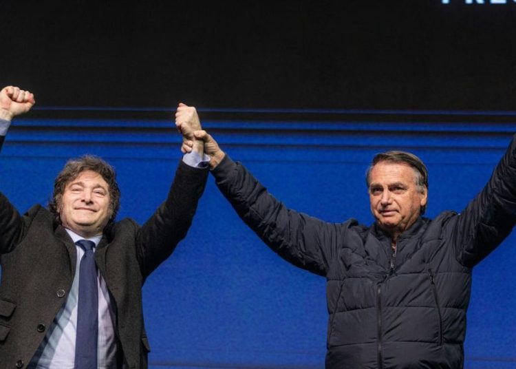 «La Libertad Avanza en Brasil»: Javier Milei celebró el triunfo de Flávio Bolsonaro y proyectó un giro geopolítico en la región