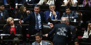 Estrategia parlamentaria: el Gobierno cede en tierras y discapacidad para blindar el mega DNU y preservar acuerdos clave