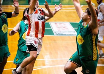 Alumni ganó en Orense y mantuvo el invicto y la cima de las posiciones